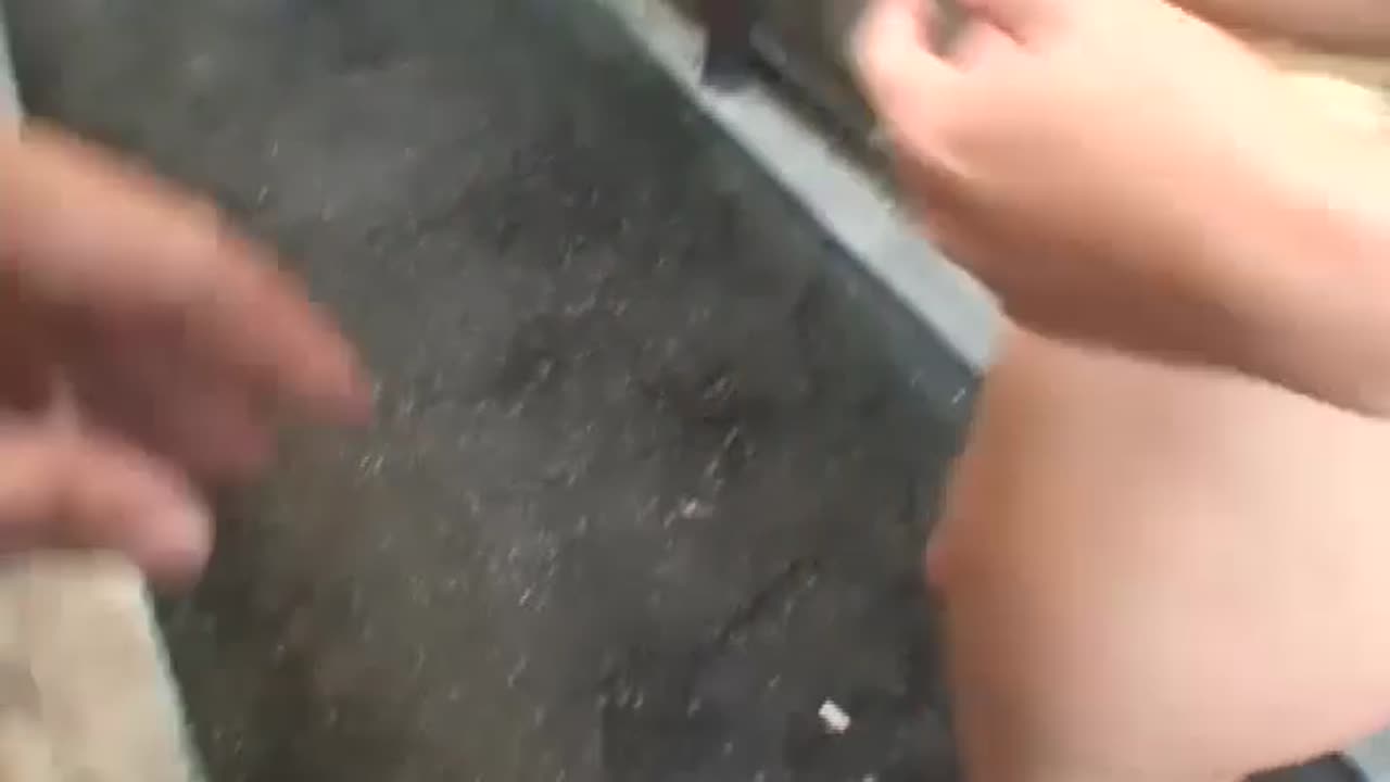 【愛人・顔出し】（part1）ヤバ度MAX！究極の露出プレイ動画☆居*屋内・繁華街・公園…公の場で自ら全裸露出する露出狂M女